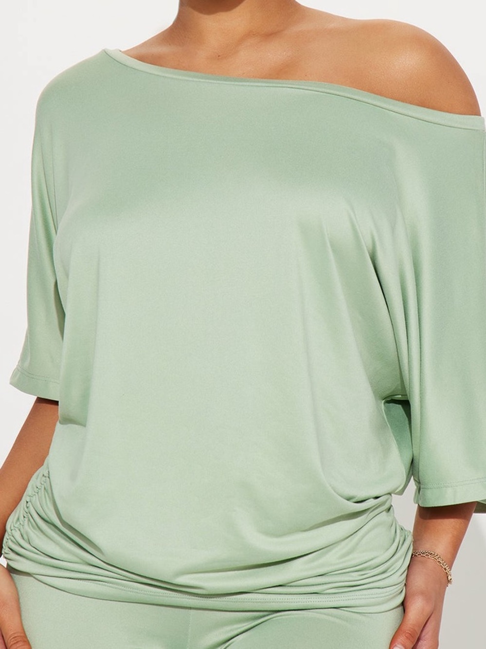 Light Green Women’s Ruched Set - Picture 2 of 7